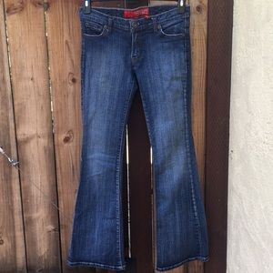 Guess Daredevil boot cut jeans size 28